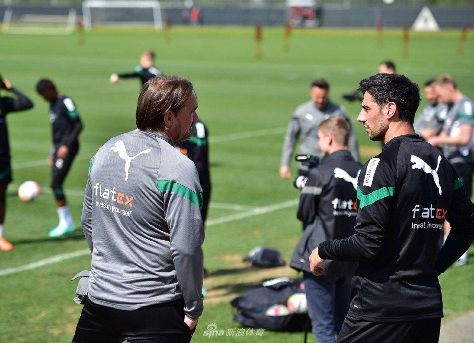 今夜突围战来临，门兴格拉德巴赫围绕德甲止住颓势，球迷炸锅，团队化学反应显著(美因茨vs门兴格拉德巴赫赛事分析)-开元娱乐