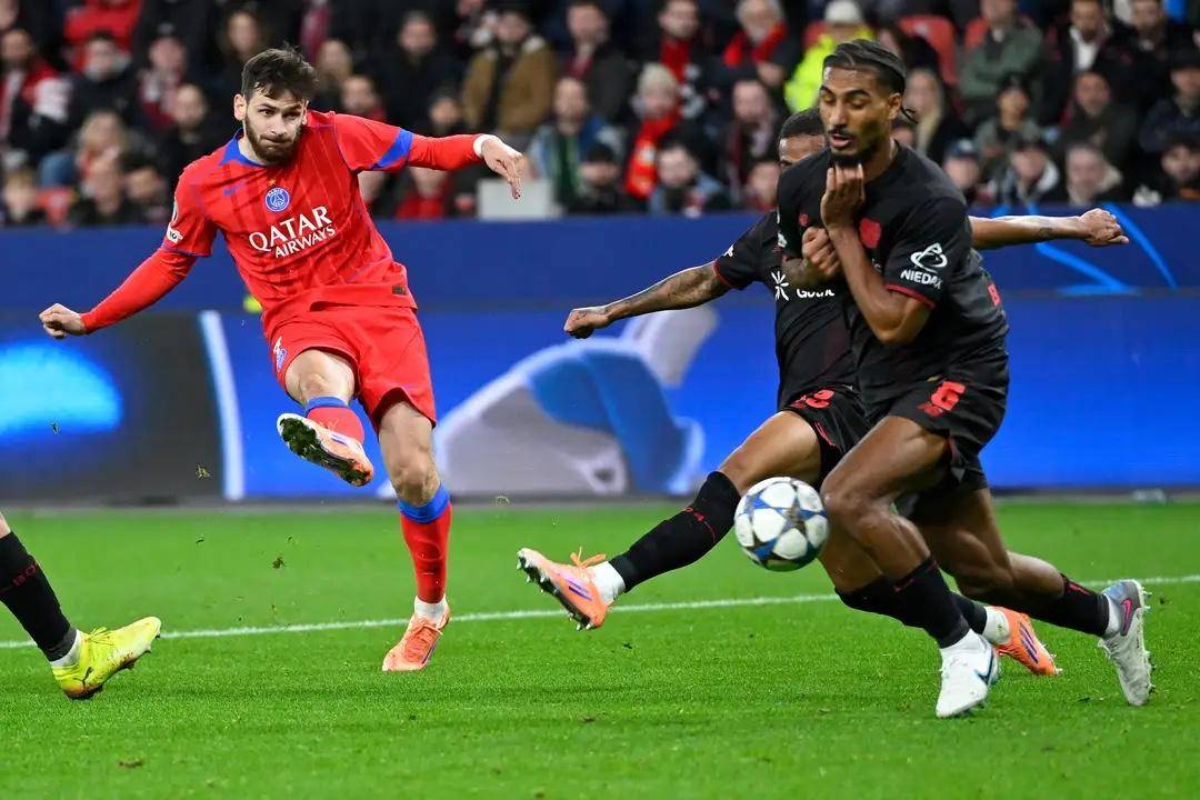 阿森纳训练开放日，今晚再遭质疑引欢呼，NBA常规赛在即，心理建设被强调(阿森纳21塞维利亚)-开元网页版